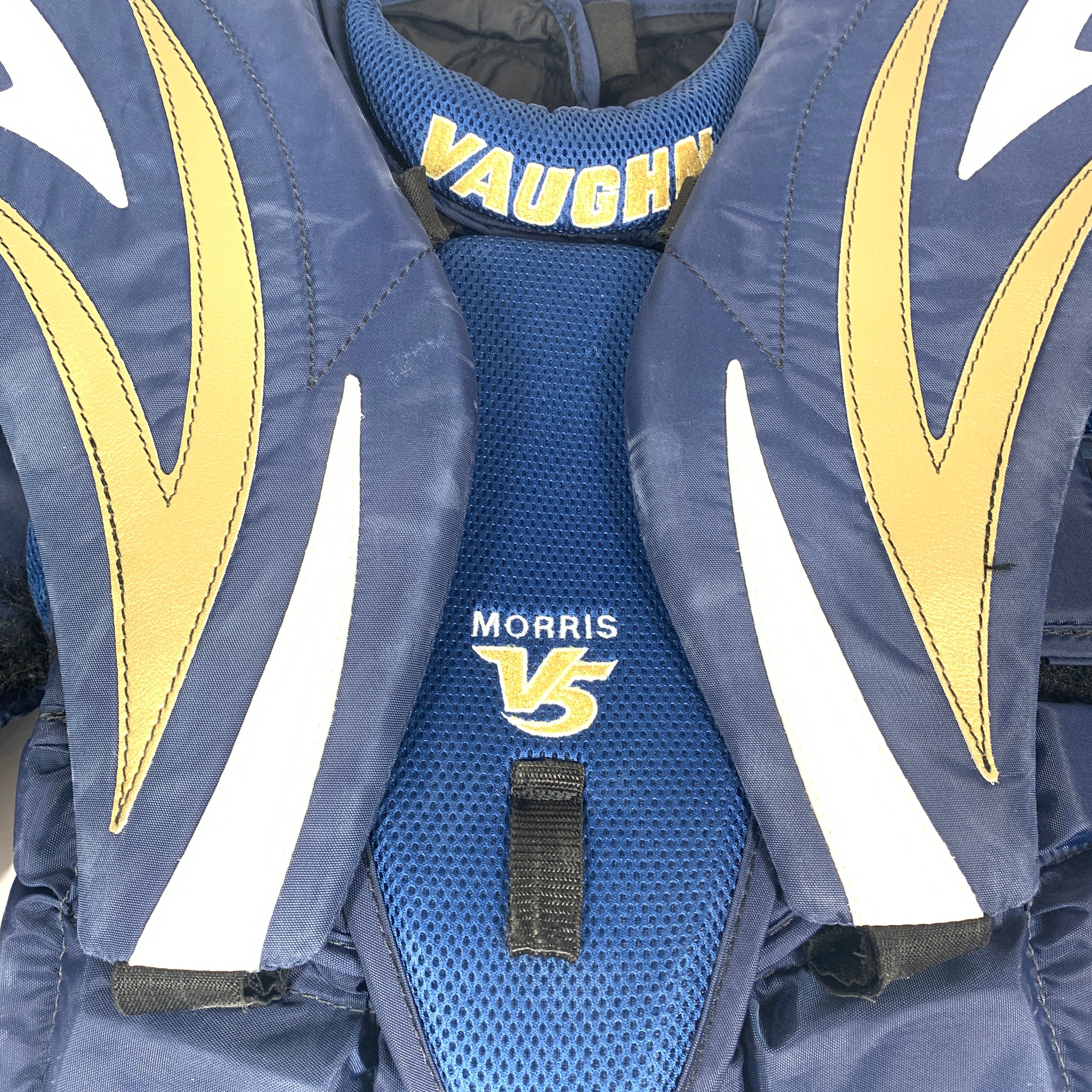 Vaughn V5 7800 - Used Pro Stock Goalie Chest Protector (Navy/Gold)
